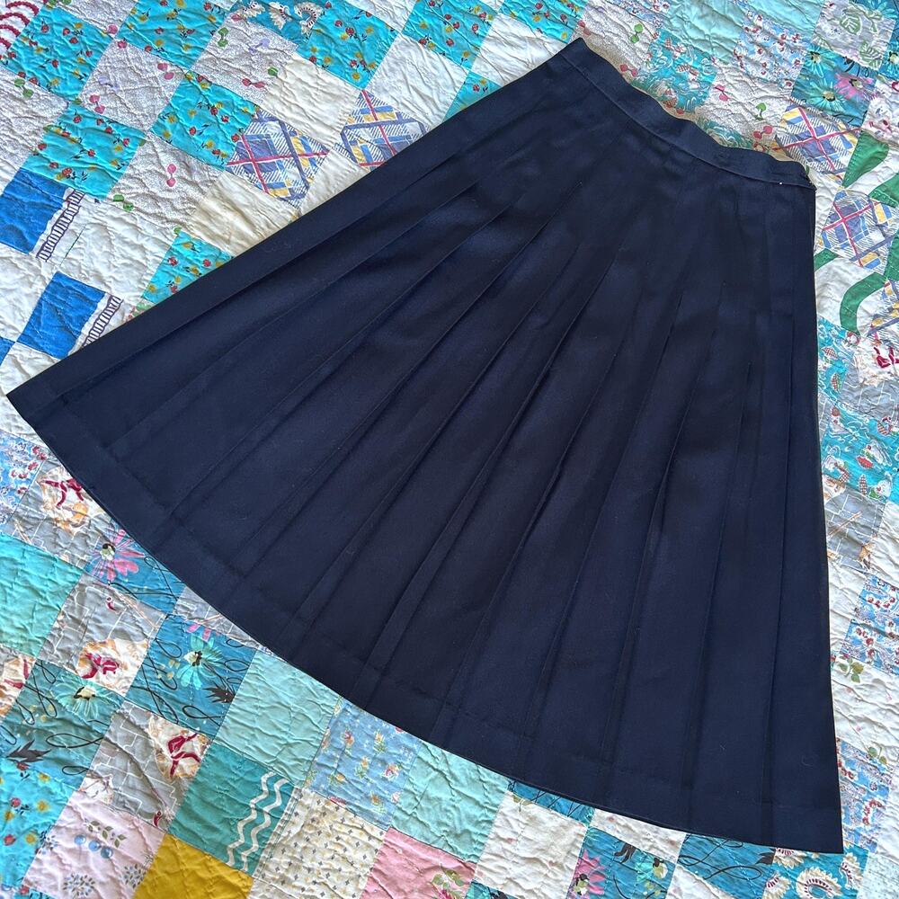 Vintage 70s/80s Navy Wool High Waist Accordion Pleat Midi Skirt S